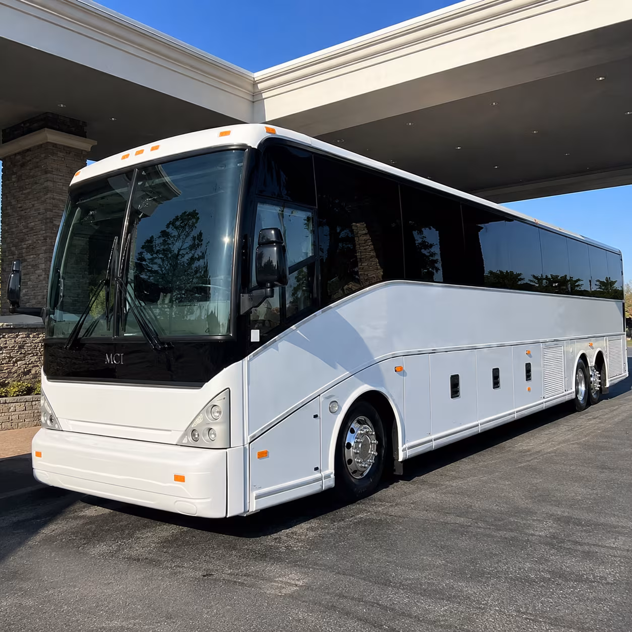 edison military base transfer and troop movement buses